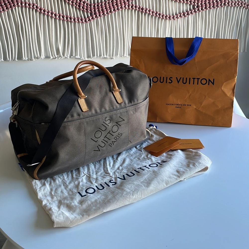 VERY RARE LOUIS VUITTON TERRE DAMIER GEANT SOUVERAIN HOLDALL
